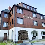 Jeleni Rog Bed & Breakfast
