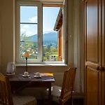 Jeleni Rog Frühstückspension 3*
