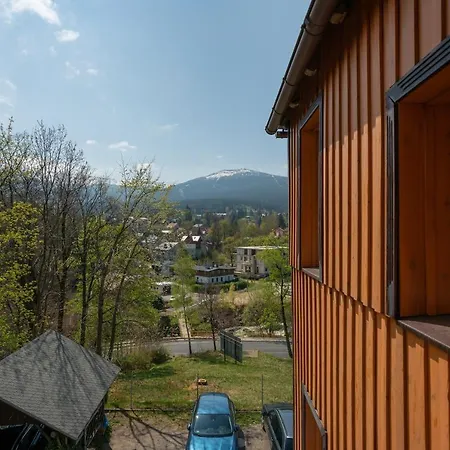 Frühstückspension Jeleni Rog 3*