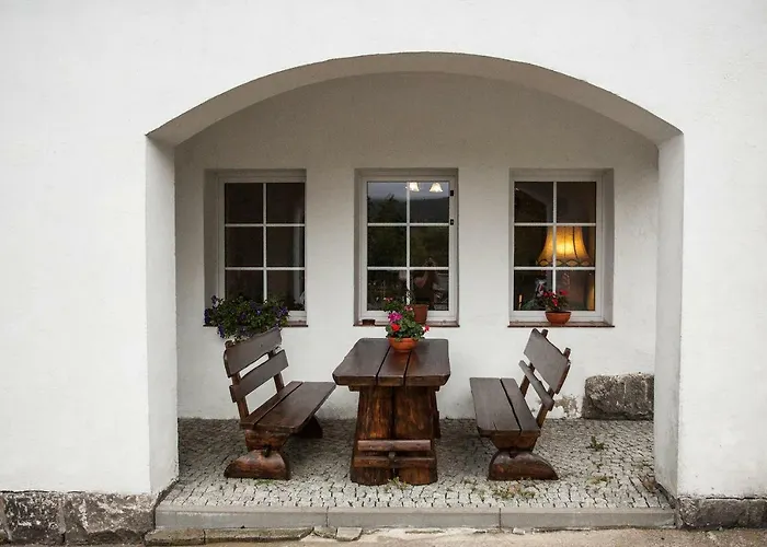 Jeleni Rog Nocleg ze śniadaniem 3*